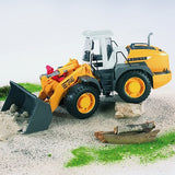 Bruder Liebherr L574 SHOVEL