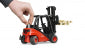 Bruder Linde Vorkheftrruck H30D met 2 Pallets